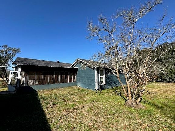 2nd image of 1175 Evangeline Rd