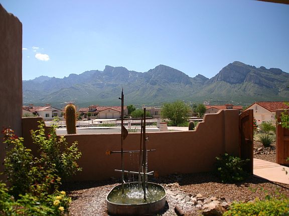 Catalina Mountain Views!