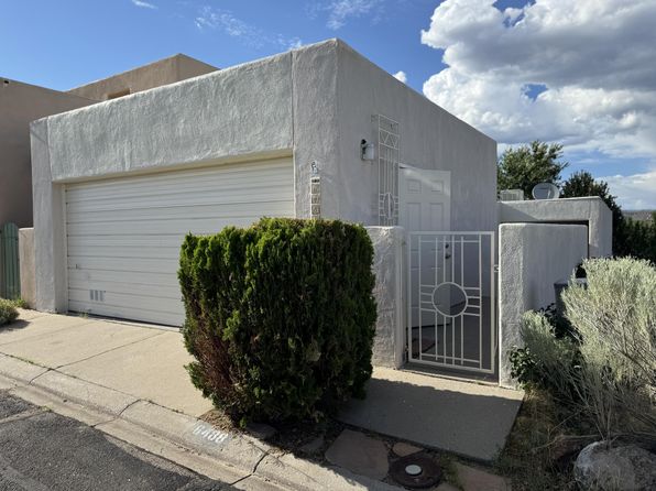 6488 Tahawash St, Cochiti Lake, NM 87083
