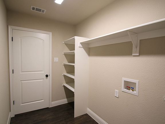 4th image of 1301-1305 White Sand Dr #1301