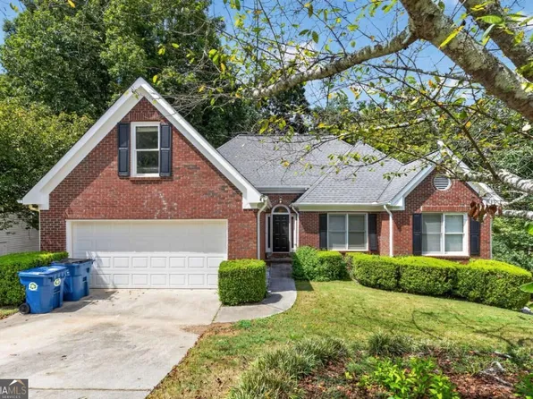 2128 Cluster Ln, Grayson, GA 30017