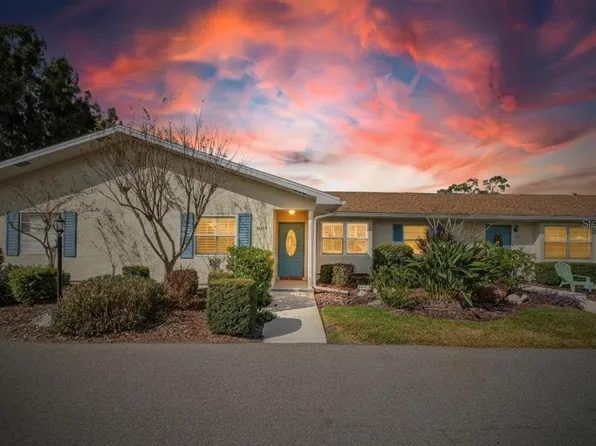 413 Lake Point Ct #4-B, Sun City Center, FL 33573