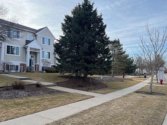 2nd image of 409 Cary Woods Cir