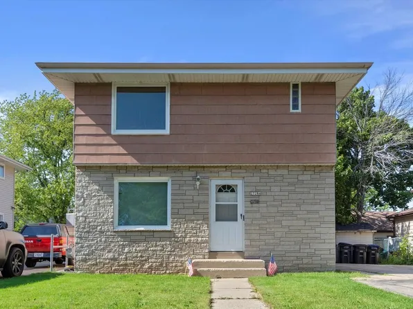 2728 E Holmes Ave #2728, Cudahy, WI 53110