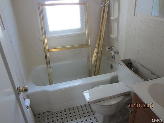 3rd image of 1200 Saint Joan Dr