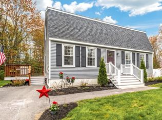 10 Portsmouth Rd, Amesbury, MA 01913