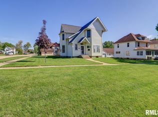 1003 11th Ave, Fulton, IL 61252