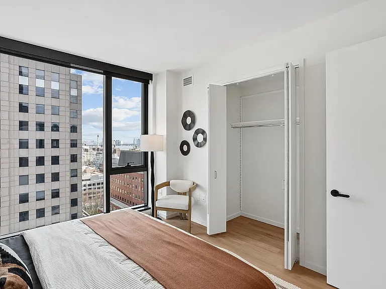 55 Willoughby St #38B — Photo 9