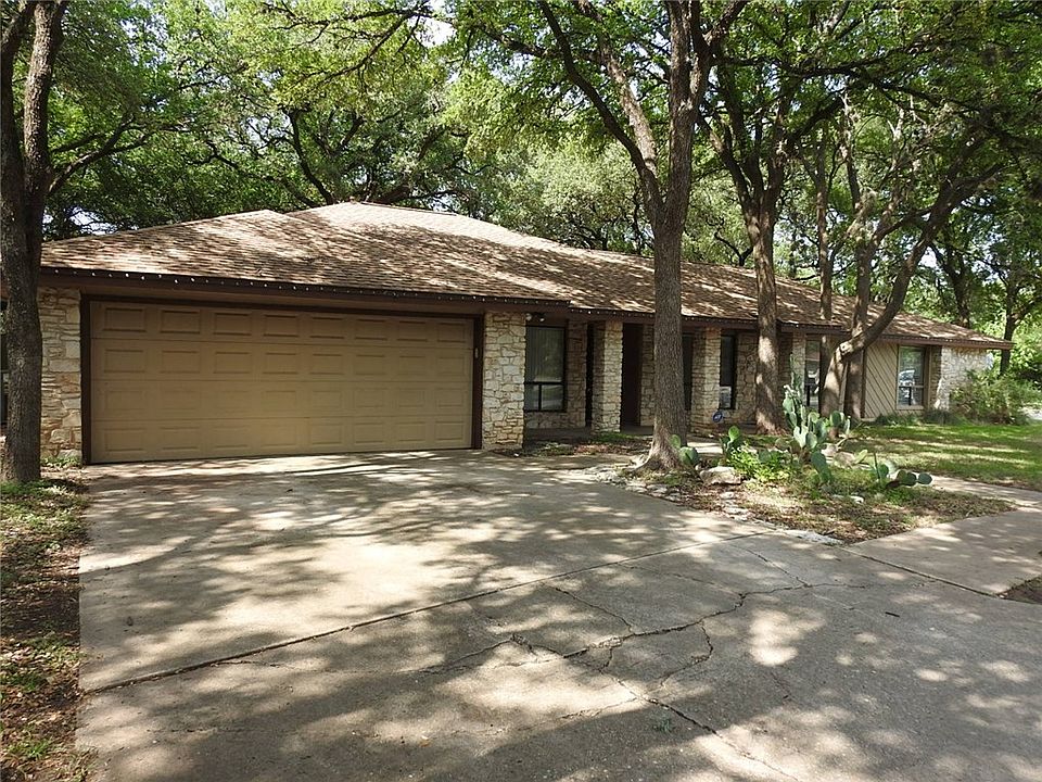 1st image of 10300 Caracara Dr
