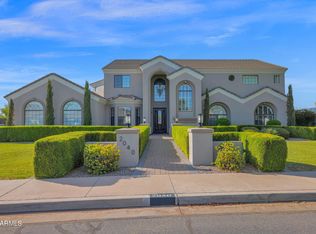 2040 E Norcroft St, Mesa, AZ 85213