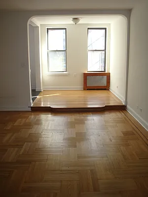 Rented by Metropolitan Equities | media 21