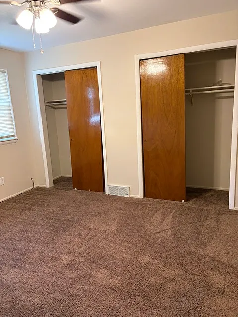 2 bed, 1.5 bath, 2160 sqft, $1,700 — Photo 3