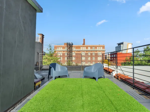 476 East 134th Street image 16 of 19