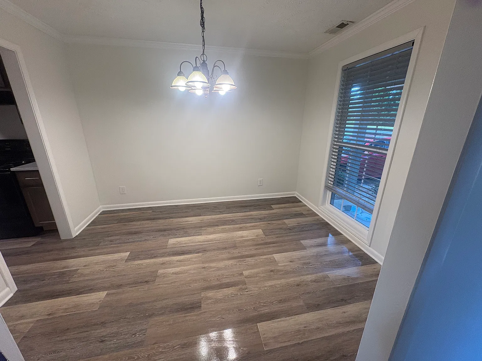 5109 Double Oaks Dr — Photo 3