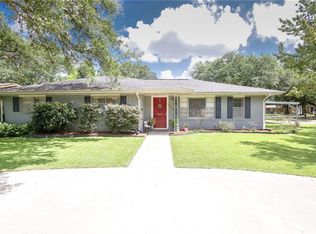 624 Jefferson Dr, Lake Charles, LA 70605