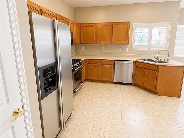 3177 Dusty Moon Ave — Photo 3