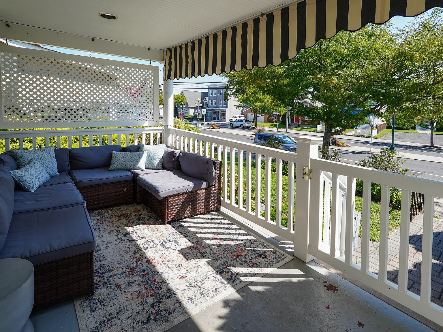 3 bed, 1.5 bath, $2,650 — Photo 4