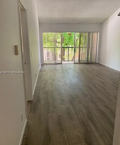 8801 Wiles Rd #305 — Photo 18