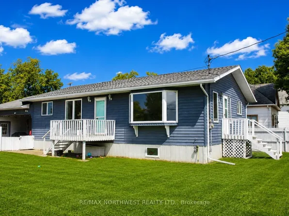 501 Atwood Ave, Rainy River, ON P0W 1L0