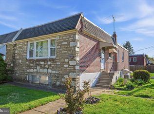 2000 Tomlinson Rd, Philadelphia, PA 19116