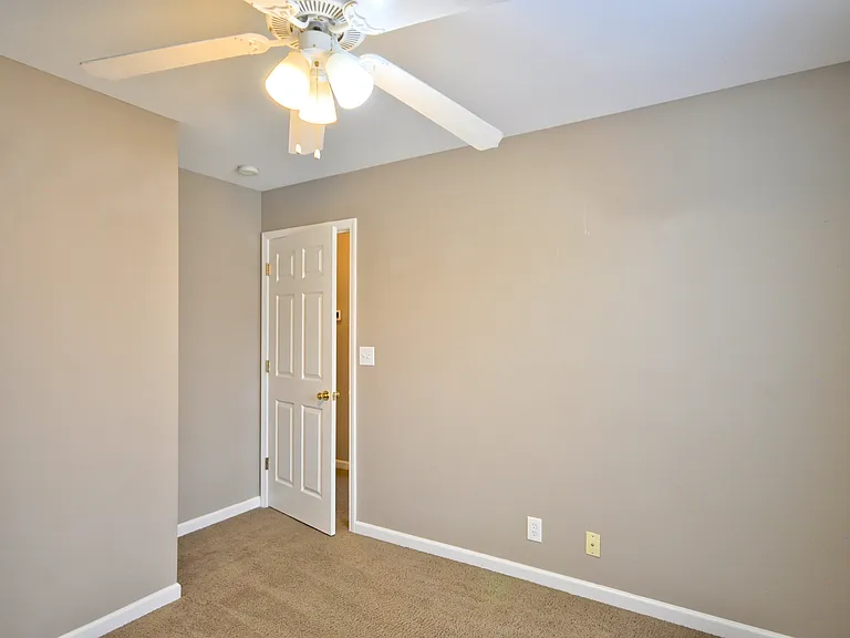 3291 S Senseney Cir — Photo 34