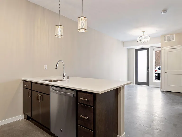 756 Jackson St NE #101 — Photo 5