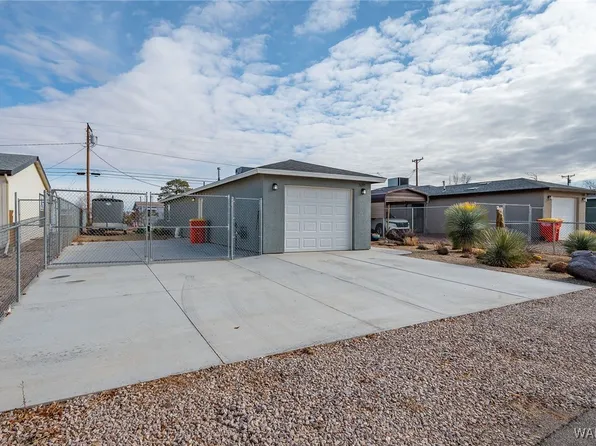 3695 E Robin Ln, Kingman, AZ 86409