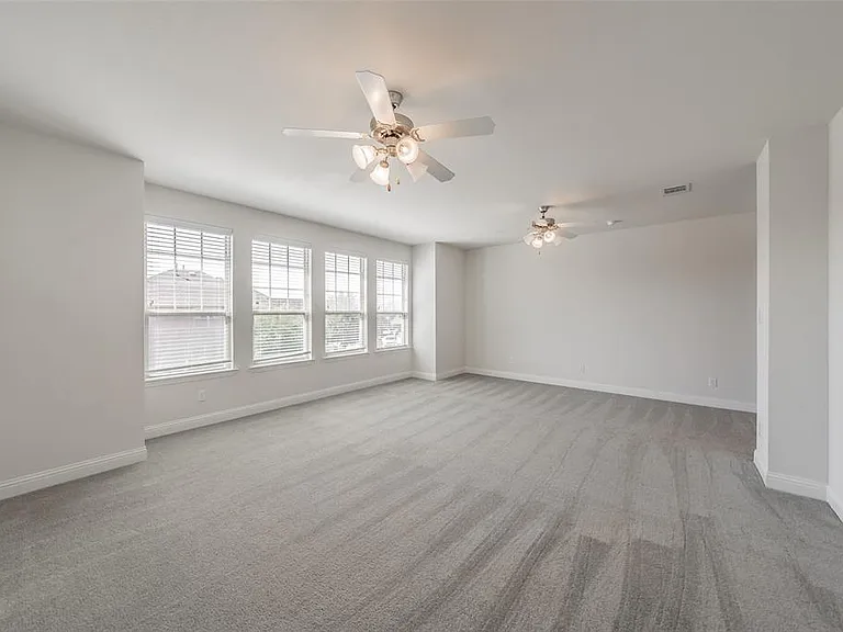 8075 Sunflower Ln — Photo 21