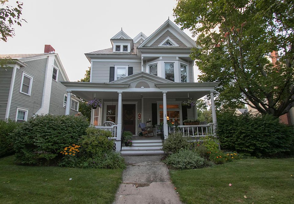 1st image of 9 Coolidge Ave