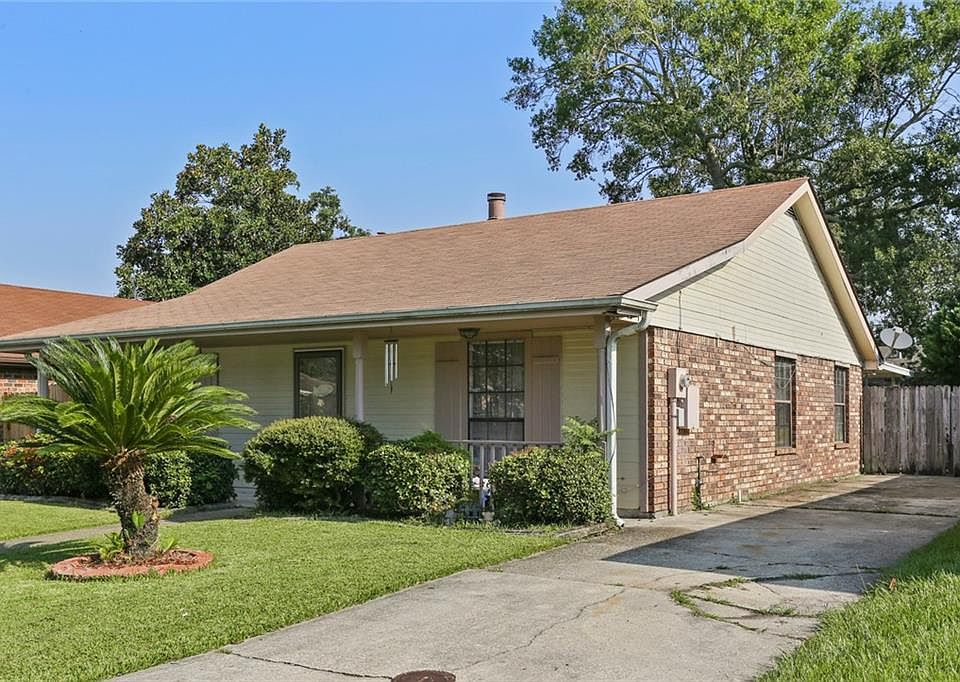 5125 Towering Oaks Ave, Marrero, LA 70072 | Zillow