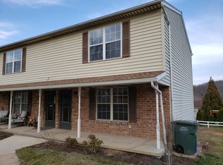 1921 Powder Mill Rd, York, PA 17402