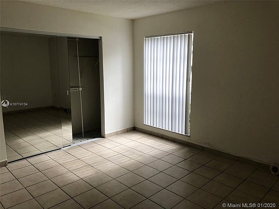 4th image of 10784 N Kendall Dr APT D1
