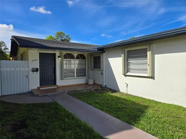 3304 SW 23rd St, Miami, FL 33145