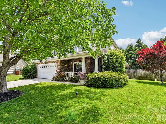 2nd image of 541 Marblewood Ct