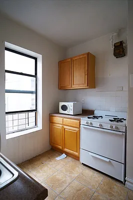 Rented by Bohemia Realty Group | media 9