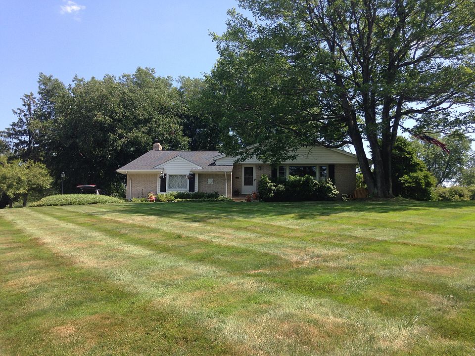 1st image of 6572 Gates Mills Blvd