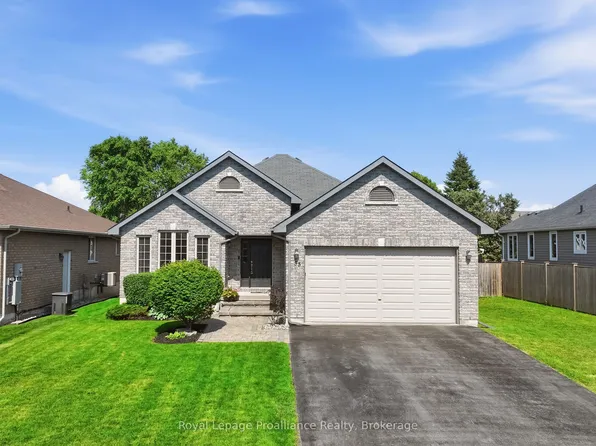 35 Ward Dr, Brighton, ON K0K 1H0