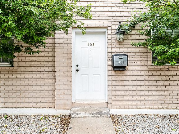 2nd image of 237 Benton St #103