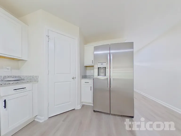717 Vanguard St — Photo 6
