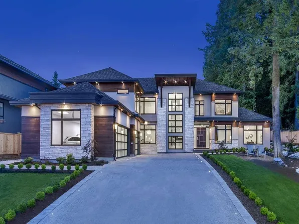 16722 McNair Dr, Surrey, BC V3Z 0P9