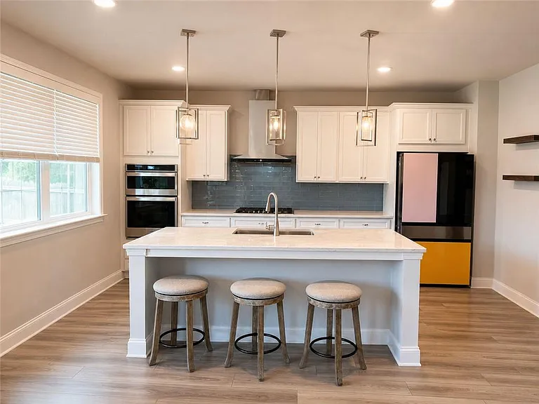 580 Briard Dr — Photo 7