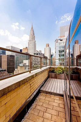 Rented by Mirador Real Estate | media 23