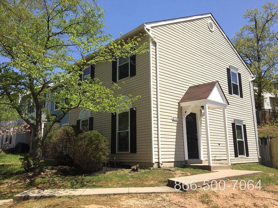 1st image of 2737 Red Oak Ln