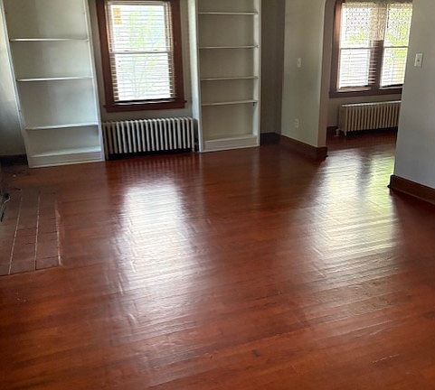 2nd image of 4333 Chester Dr