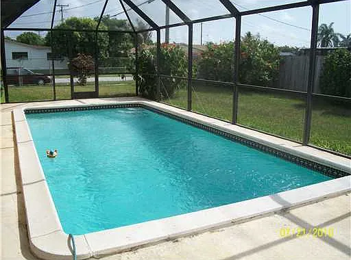 20341 SW 117th Ave — Photo 3