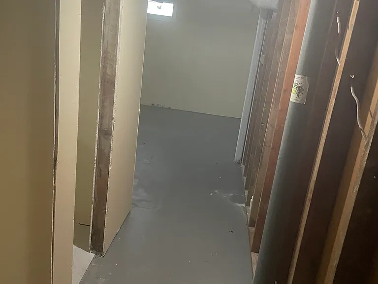 745 Pelican Ln — Photo 15