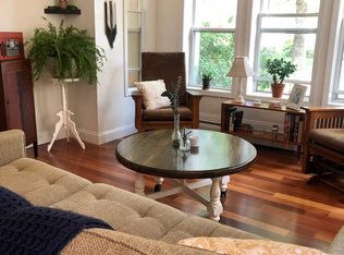 712 Hague Ave, Saint Paul, MN 55104