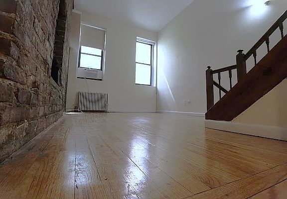 2nd image of 151 W 78th St APT 4B