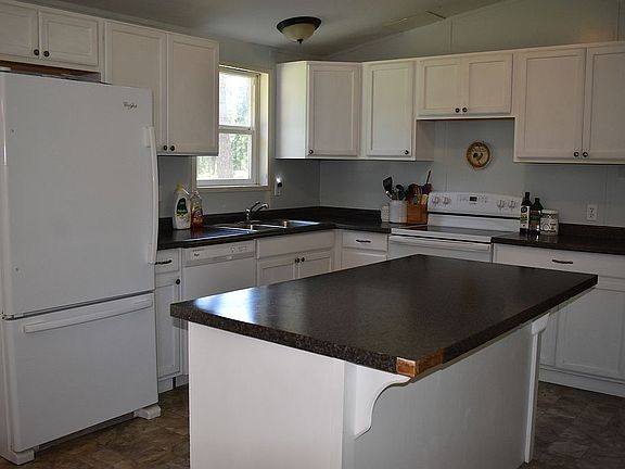 3rd image of 231 Songbird Ln