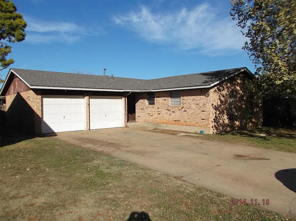 3 bed, 1.5 bath, 1000 sqft, $1,050 — Photo 1